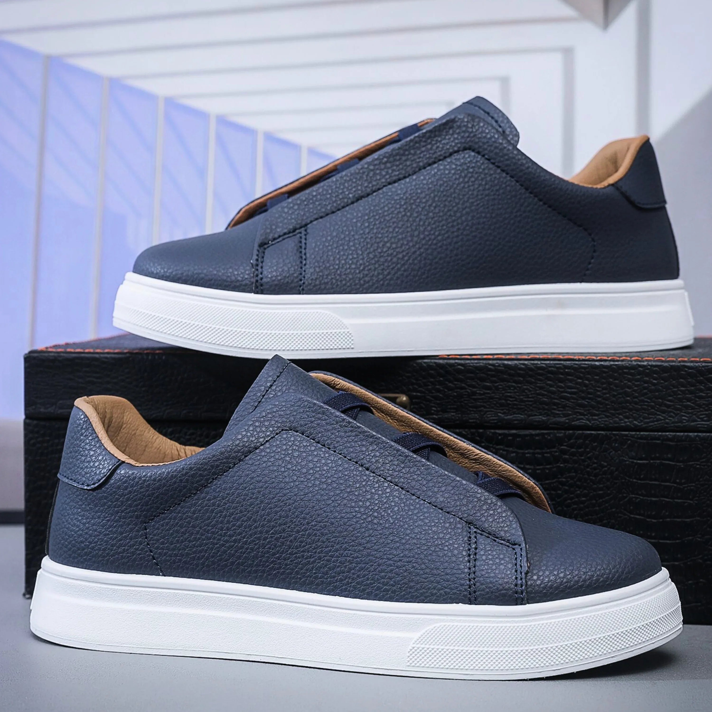 WENTWORTH LONDON | SLIP-ON SNEAKERS FOR MEN