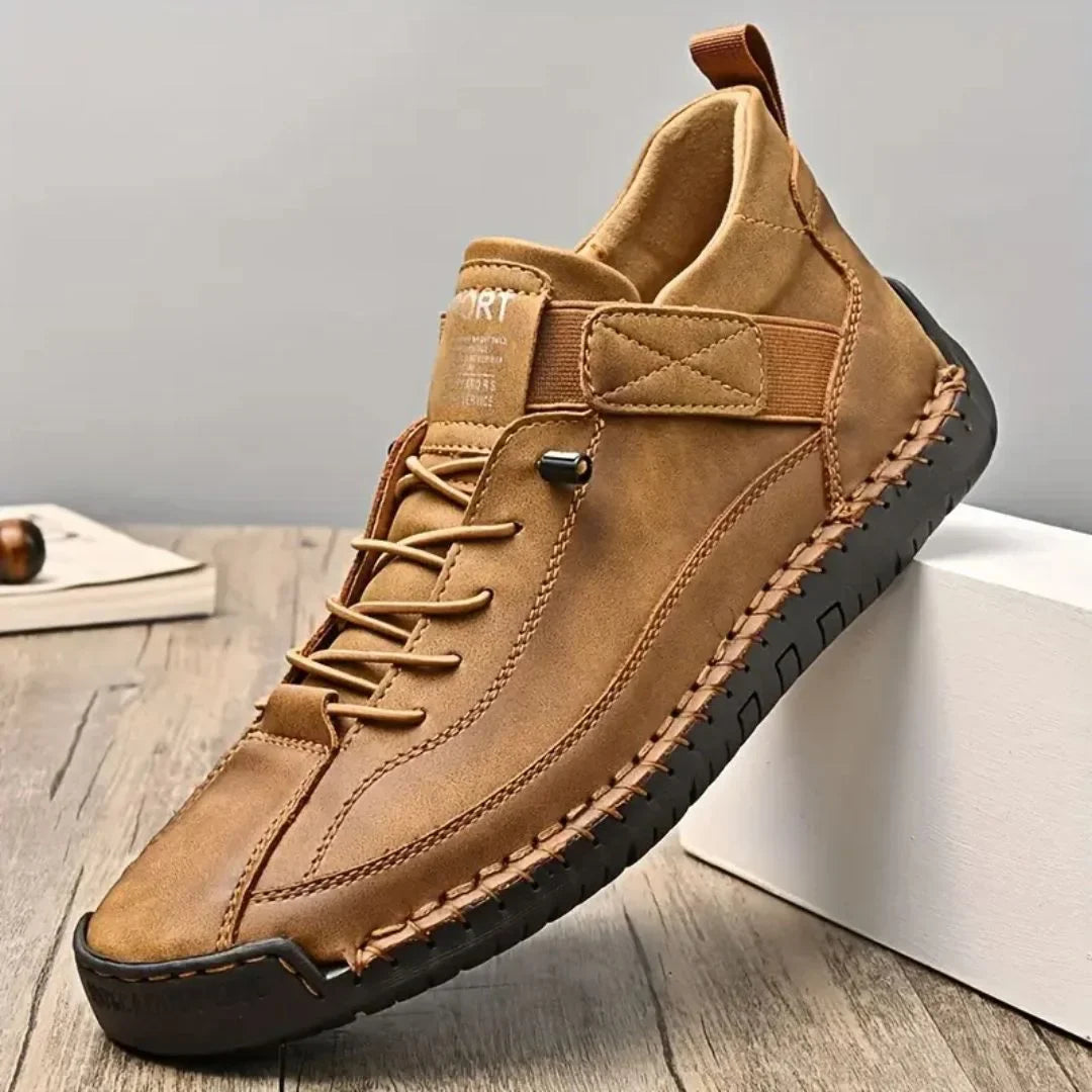CUSHIONED COMMUTER SNEAKERS FOR MEN