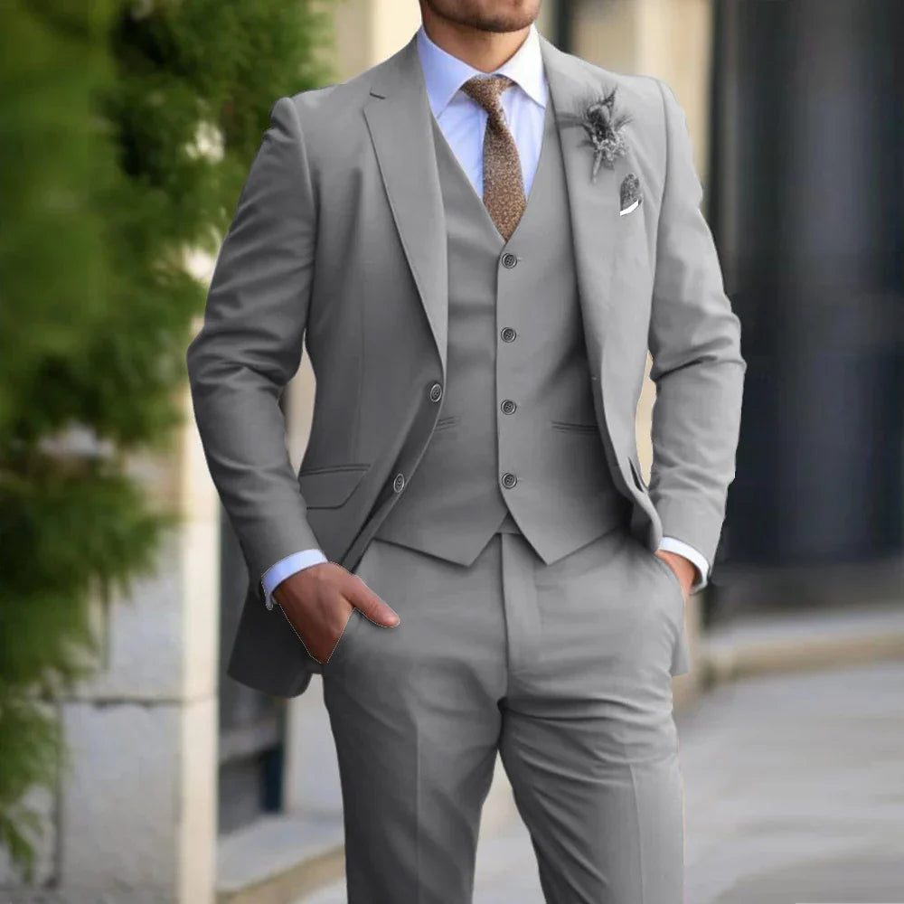 THREE-PIECE SUIT FOR MEN