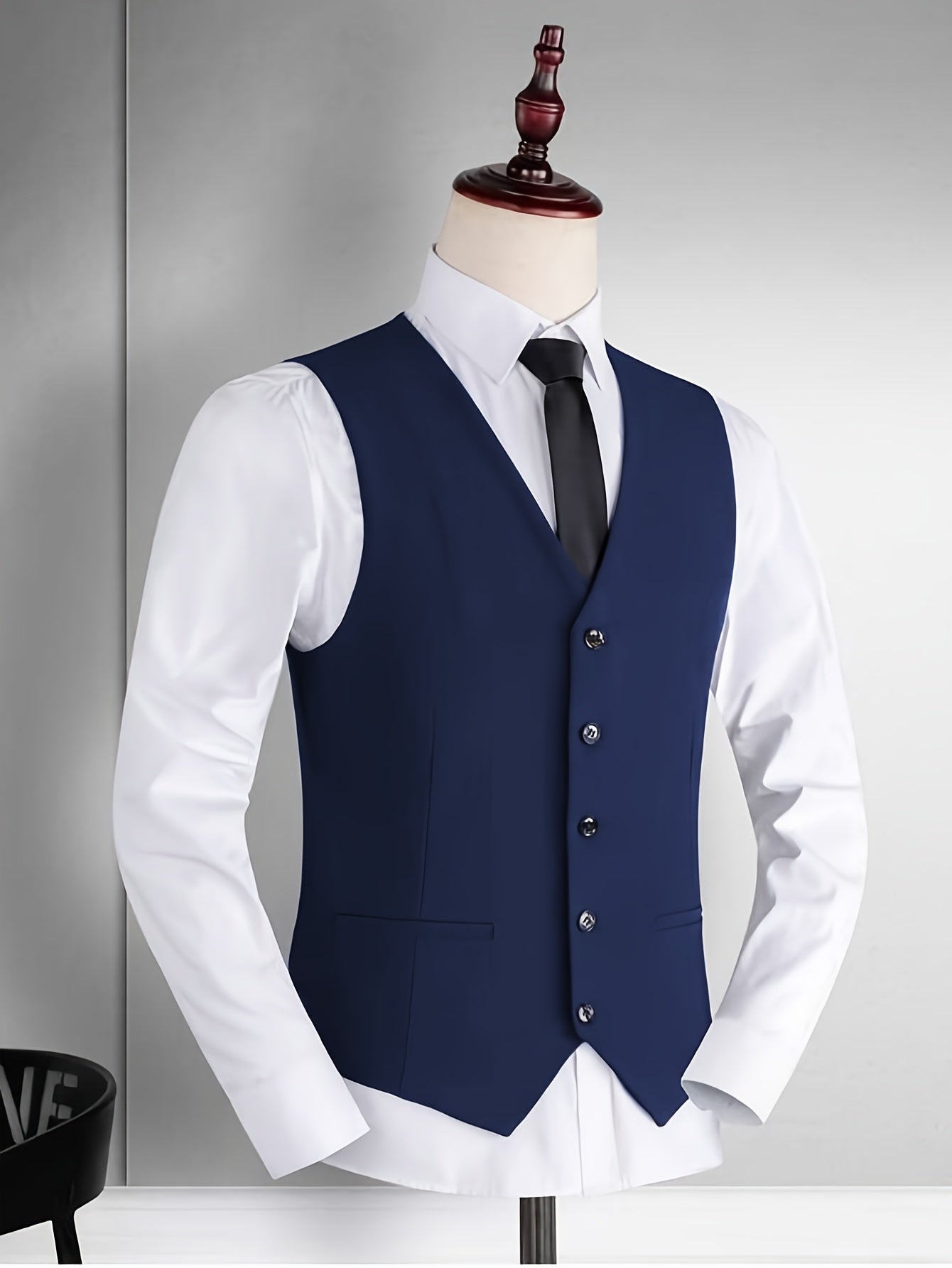 SLEEVELESS BUTTON SHIRT FOR MEN