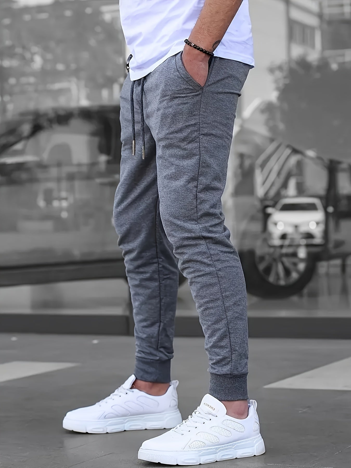 MULTI-POCKET JOGGER TROUSERS FOR MEN