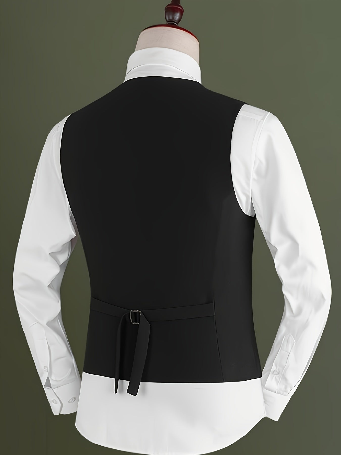 SLEEVELESS BUTTON SHIRT FOR MEN
