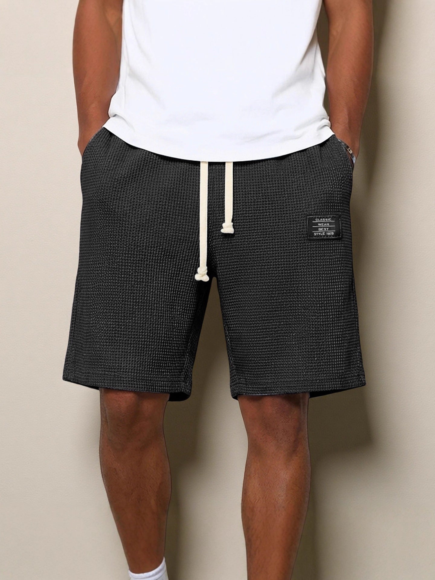 EASY-FIT SHORTS FOR MEN