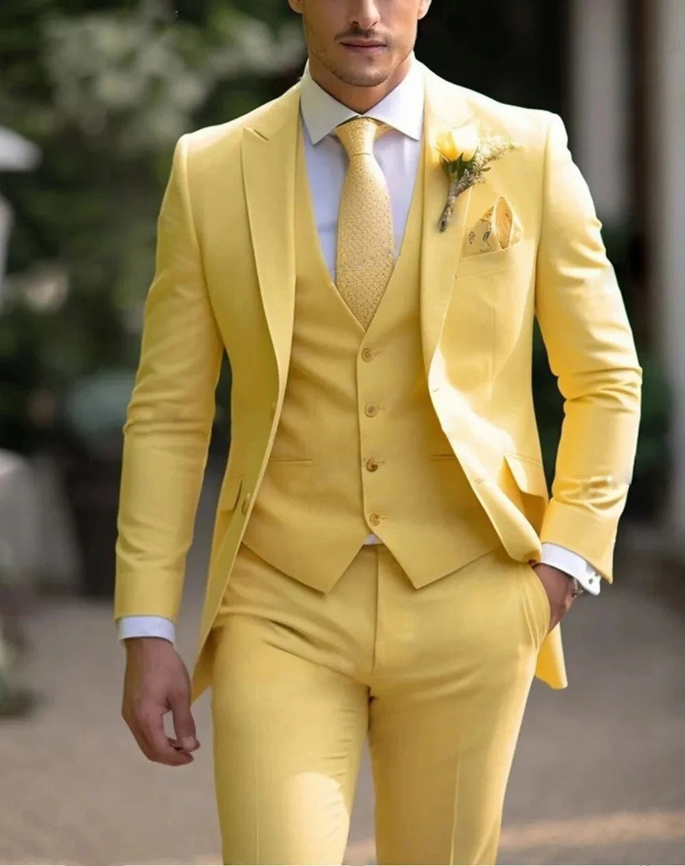 THREE-PIECE SUIT FOR MEN