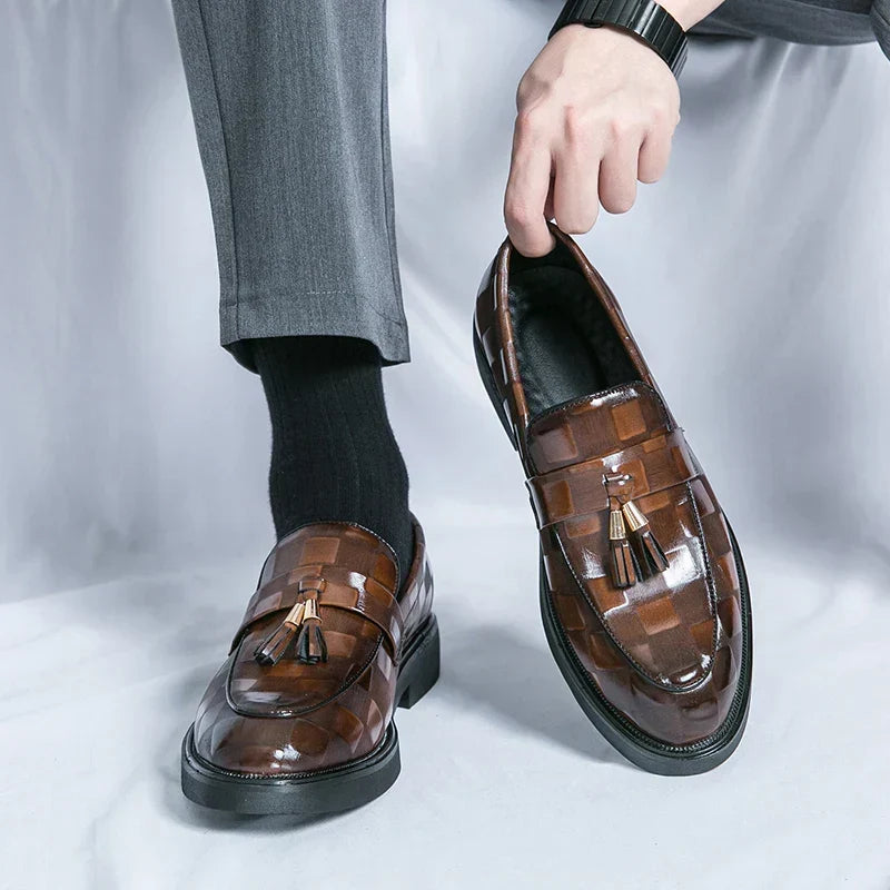 CLASSIC TASSEL LOAFERS FOR MEN
