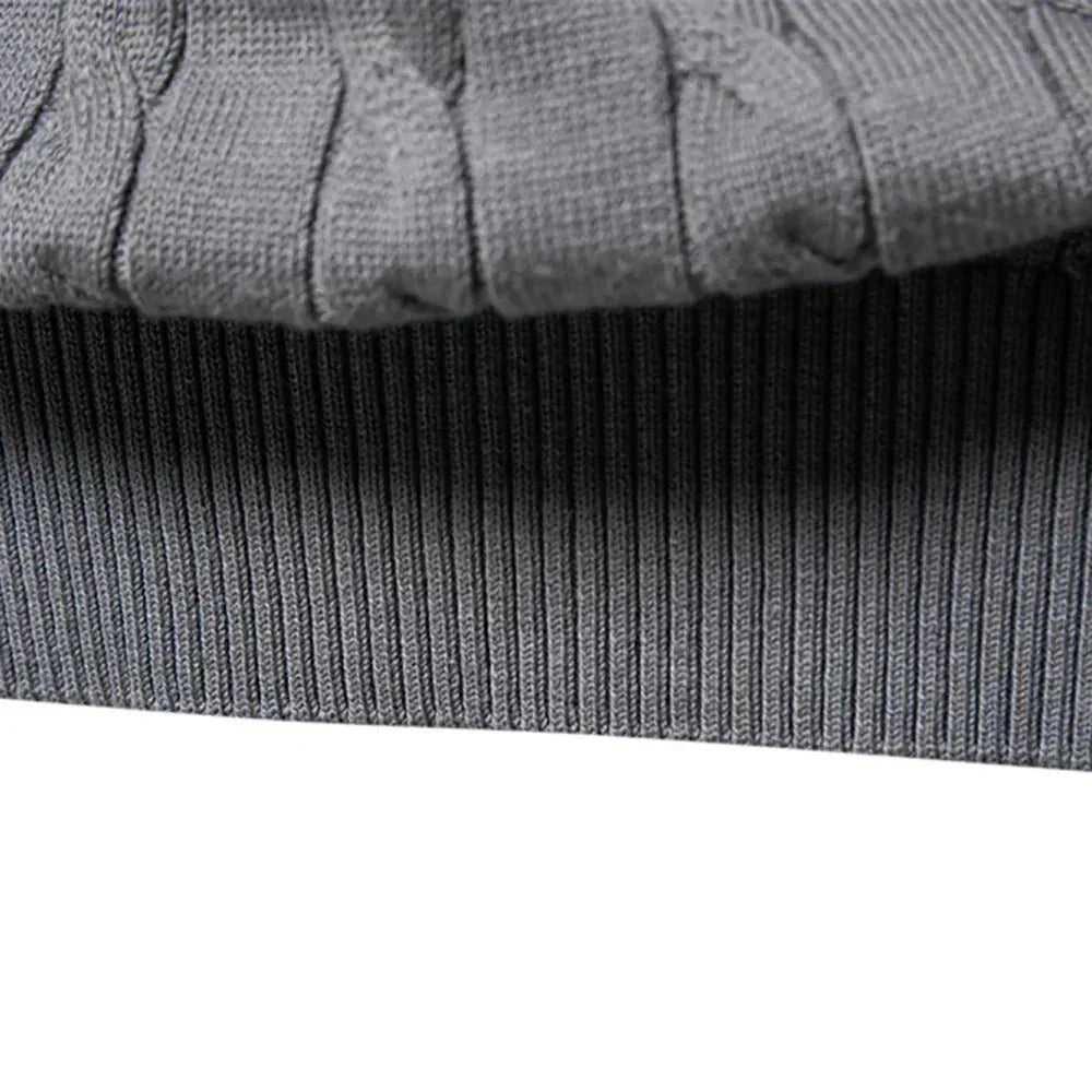 TEXTURED CABLE SWEATER FOR MEN