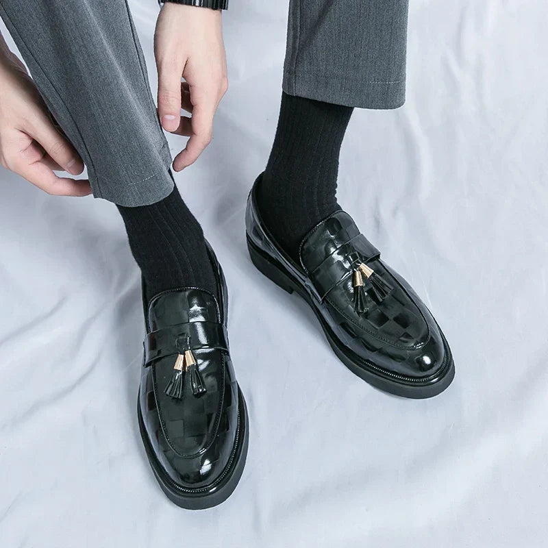 CLASSIC TASSEL LOAFERS FOR MEN