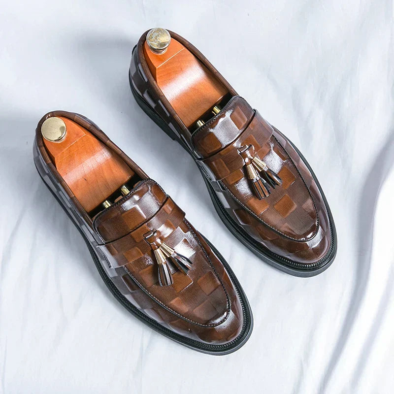CLASSIC TASSEL LOAFERS FOR MEN