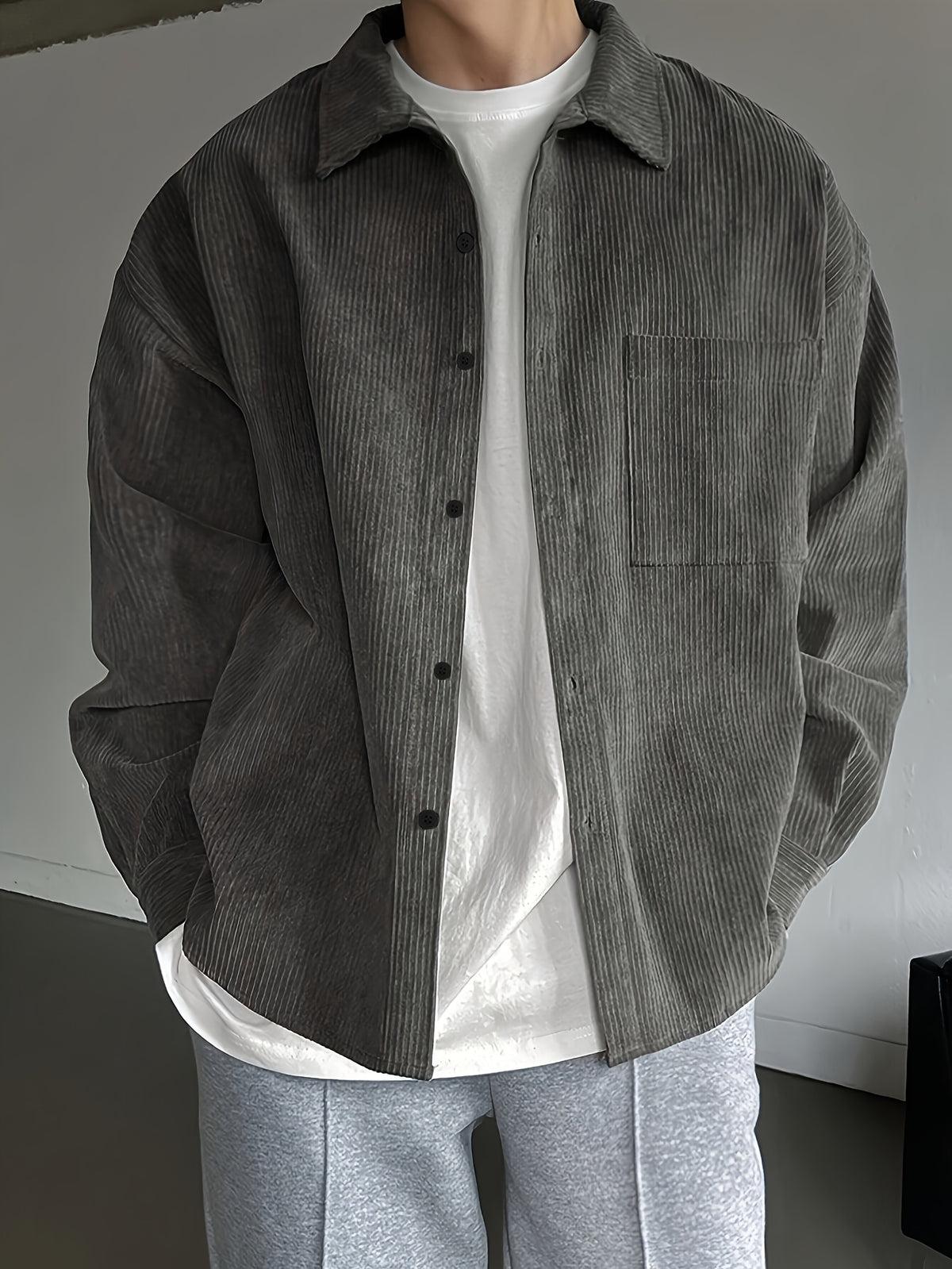 LOOSE LAPEL BUTTON SHIRT FOR MEN