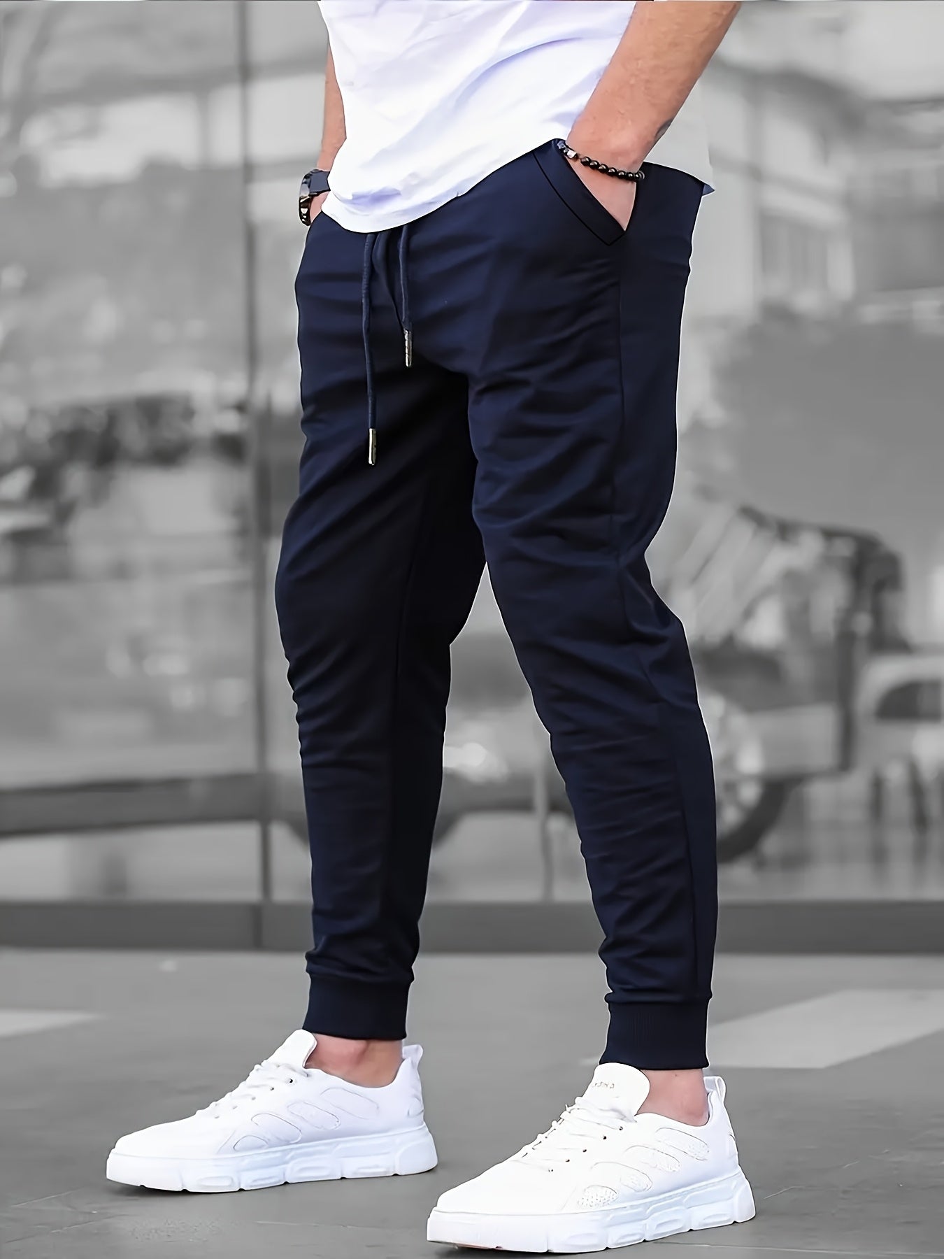 MULTI-POCKET JOGGER TROUSERS FOR MEN