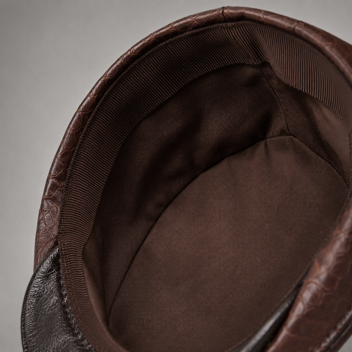 TEXTURED PANEL CAP FOR MEN