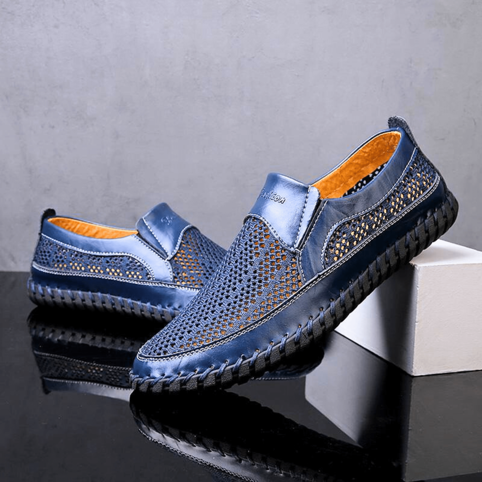 REFINED LEATHER SHOES FOR MEN